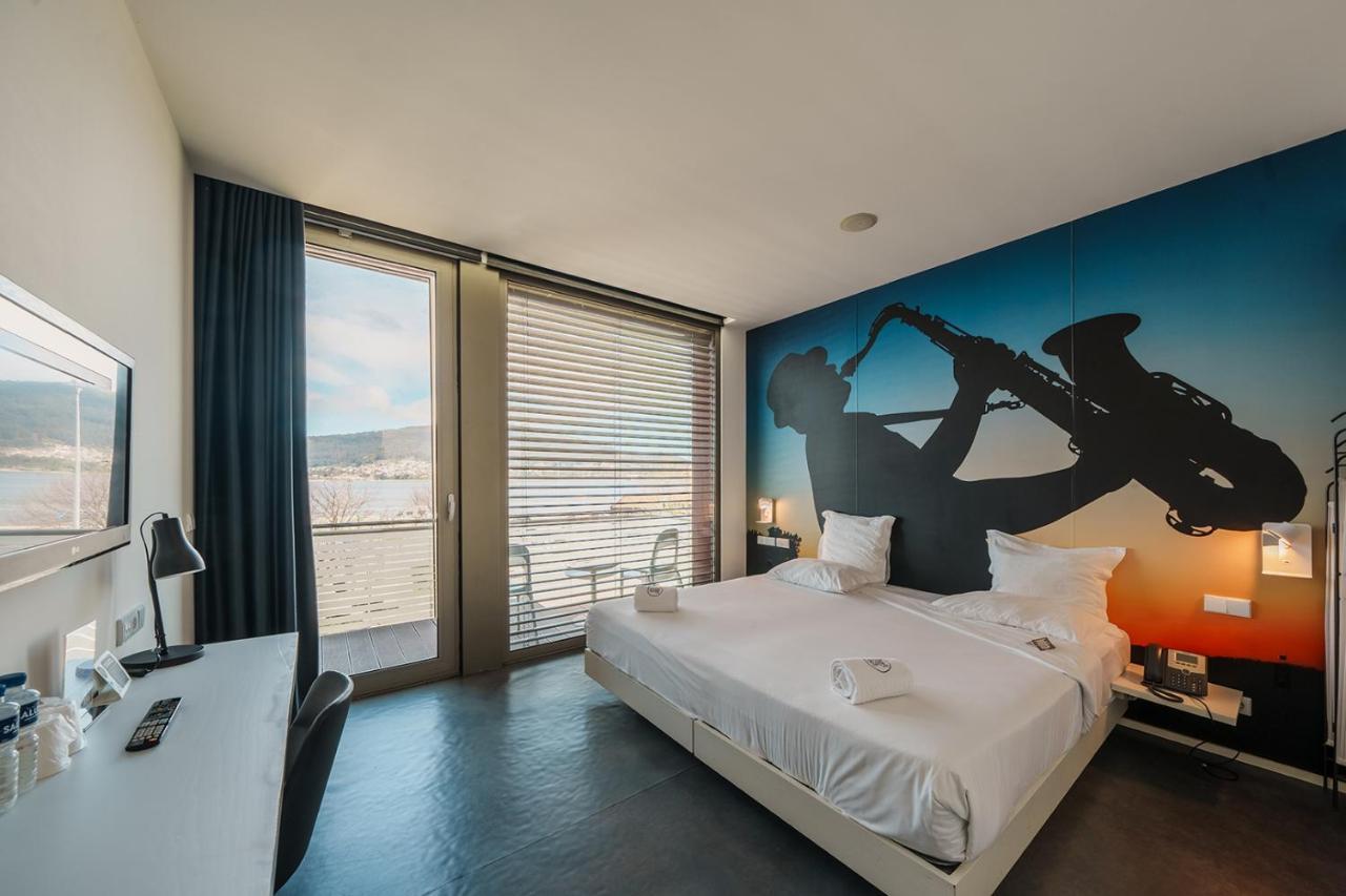 Design & Wine Hotel กามีนญา ภายนอก รูปภาพ