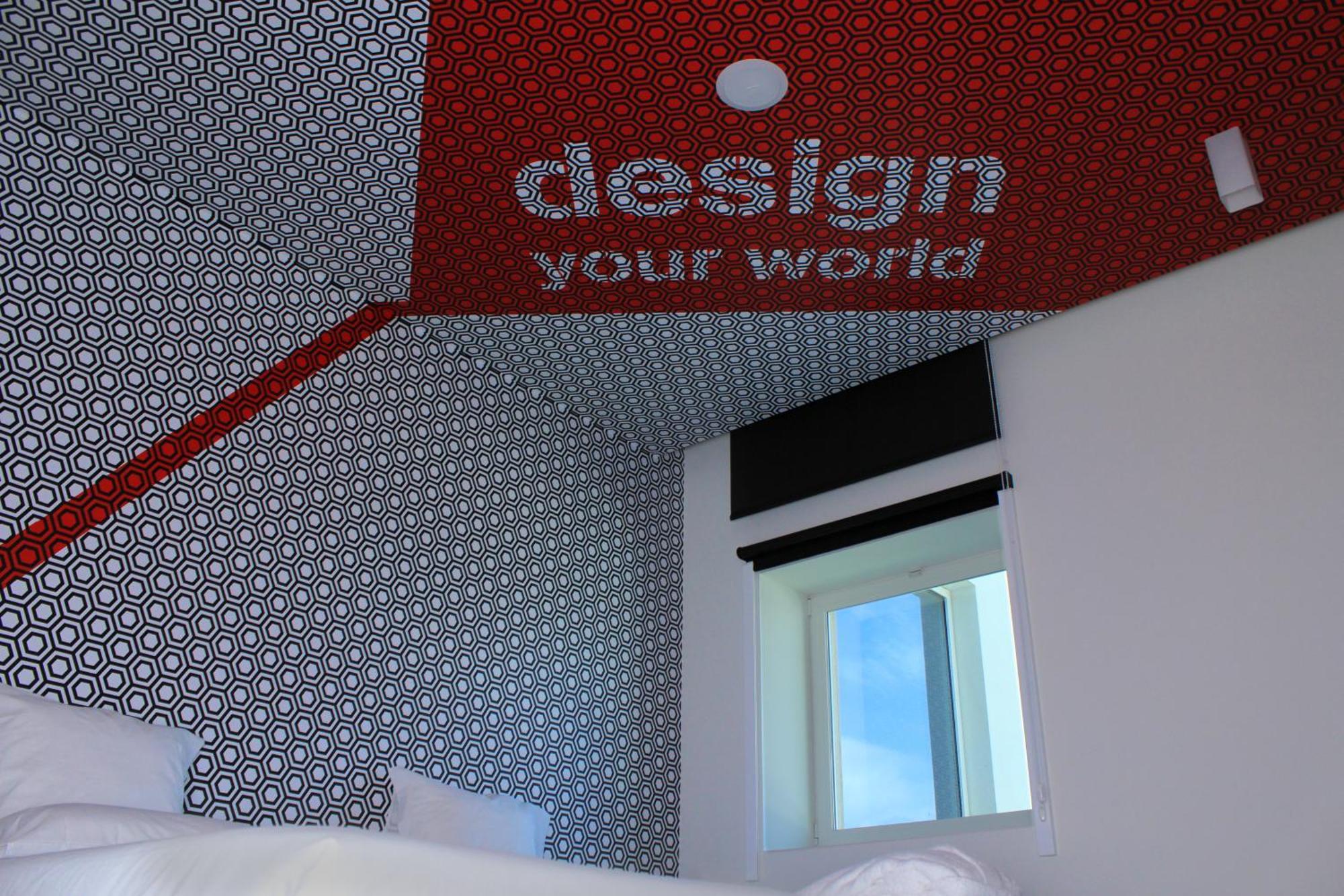 Design & Wine Hotel กามีนญา ภายนอก รูปภาพ