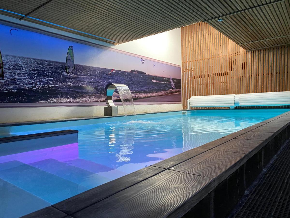 Design & Wine Hotel กามีนญา ภายนอก รูปภาพ